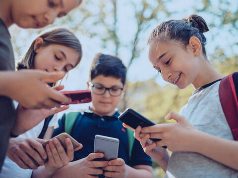 Adolescentes adictos a las nuevas tecnologías